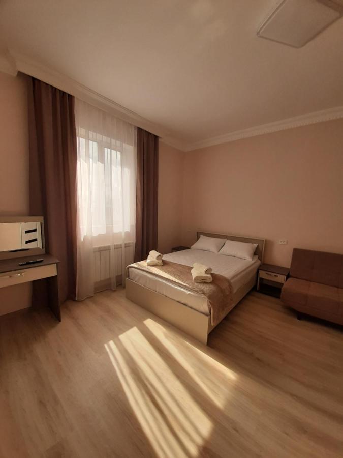Vernatun Guest House Gyumri Exterior foto