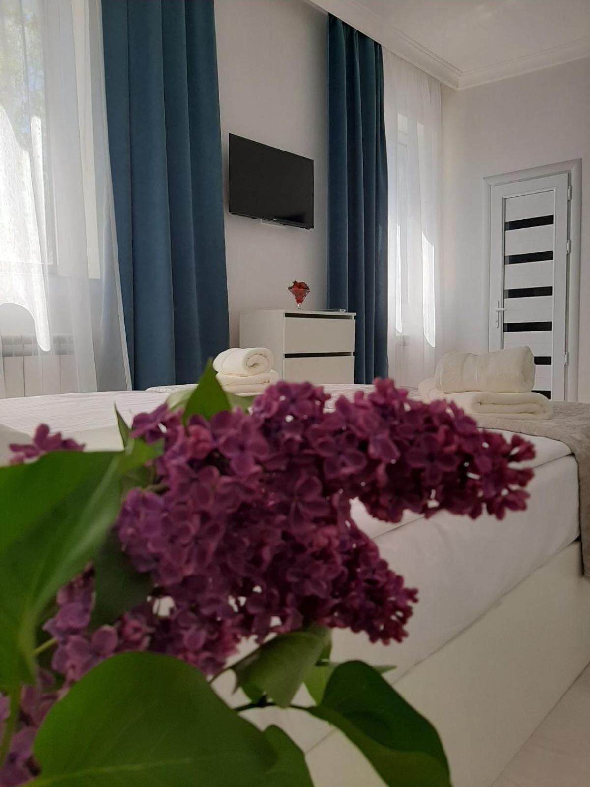 Vernatun Guest House Gyumri Exterior foto